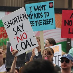 Człowiek gatunkiem zagrożonym? – wstrząsający raport IPCC