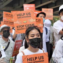 Birma – między demokracją a dyktaturą wojskową